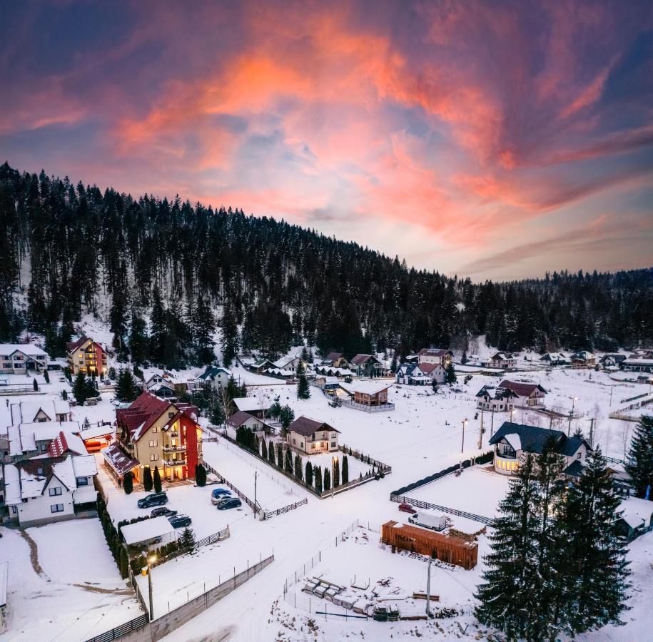 Pension Valeria Voronet Buitenkant foto